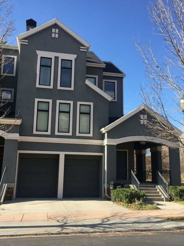 Foto principal - Townhouse in the Riverwoods