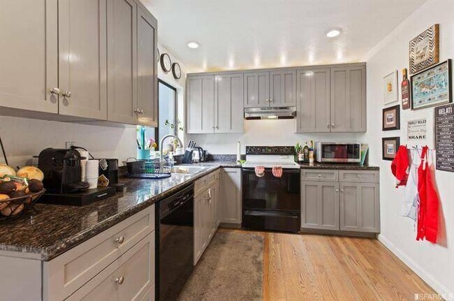 Photo - 2750 Market St Apartment