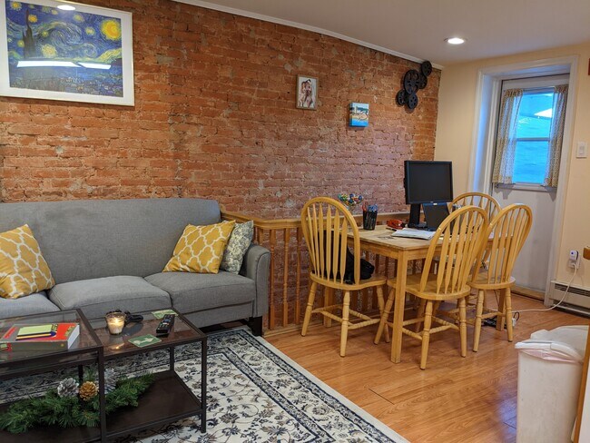 Living Space - 1541 Spring Garden St