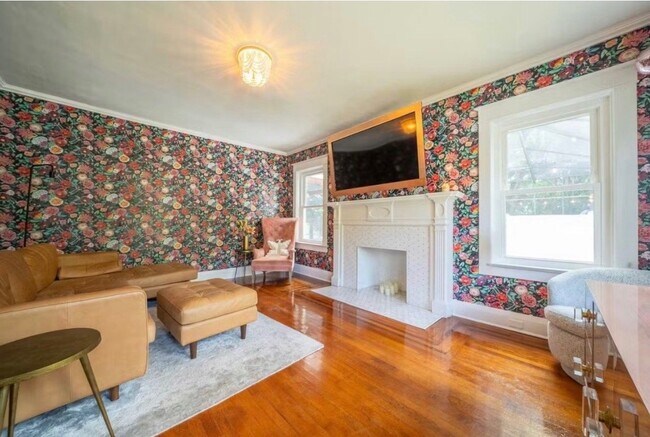 Foto del edificio - 820 W Amelia Ave