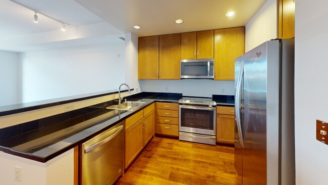 Interior Photo - Edgewater