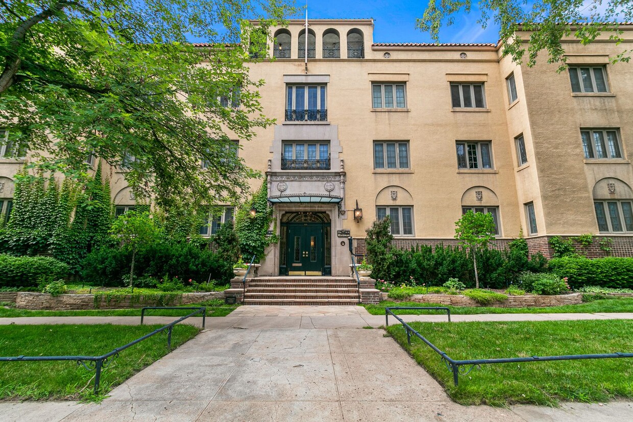 Foto principal - Amazing location next to Cheesman Park! Al...