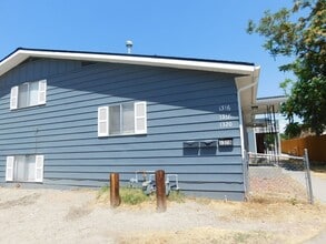 Building Photo - 1318 Bunting Ave