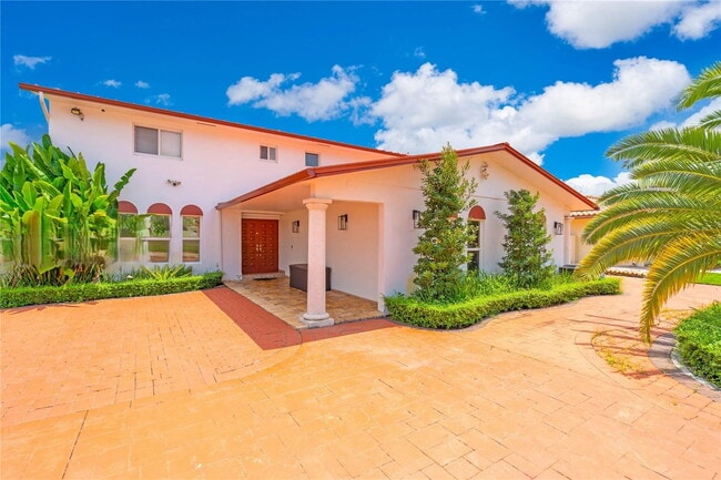 Photo - 1825 SW 125th Ct House