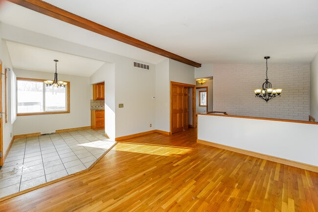 Building Photo - 792 Hancock Cir