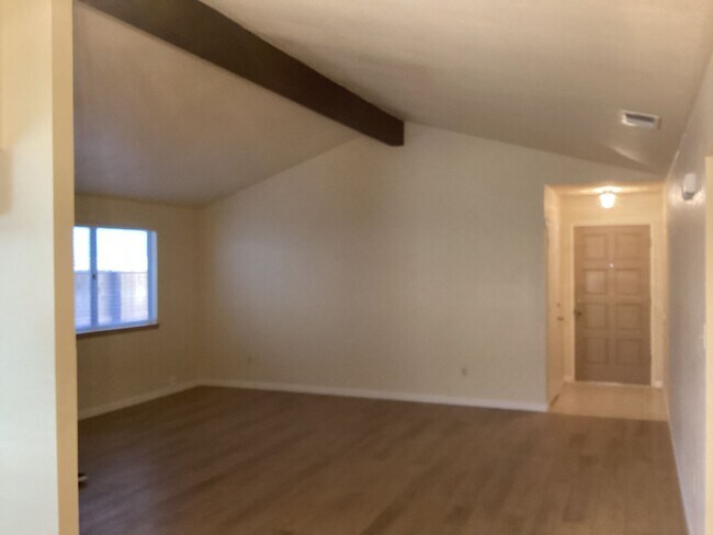 Building Photo - 4284 W Princeton Ave