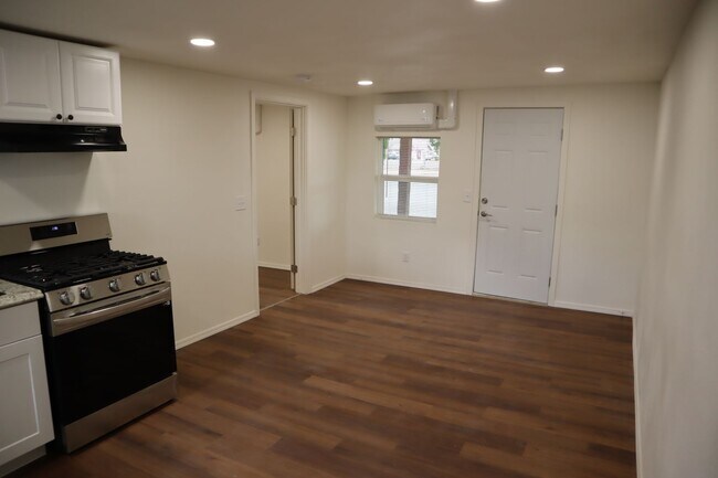 Foto del edificio - 800 Quarter Horse Street
