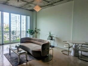 Building Photo - 2001 S Biscayne Blvd