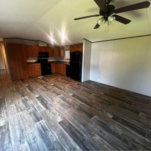 Building Photo - 400 Sparrow Dr