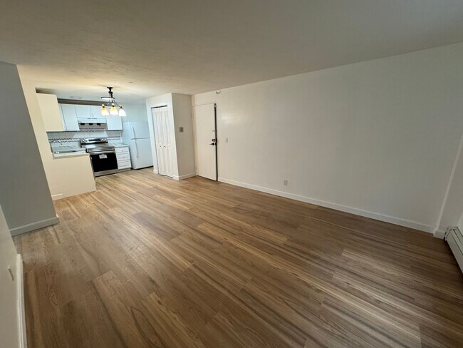 Foto del edificio - 361 Faneuil St