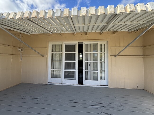 Building Photo - 5265 Manauwea St