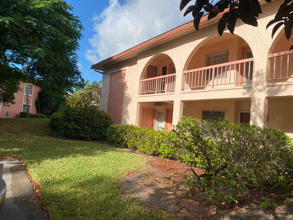 1101 Bahama Bend Unit A1, Coconut Creek, FL 33066 Condo for Rent in Coconut Creek, FL