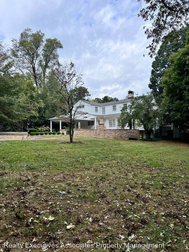 Building Photo - 5 br, 5 bath House - 1507 Robin Rd
