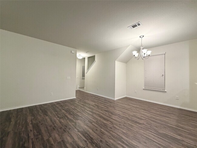 Foto del edificio - 6819 Dove Stone Dr