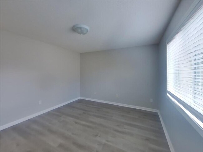 Foto del edificio - 7326 Lander Ave NE