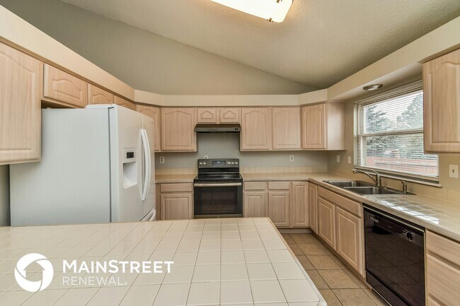 Building Photo - 6909 Sproul Ln