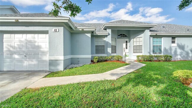 Building Photo - 3 br, 2 bath House - 452 SE 20th Dr