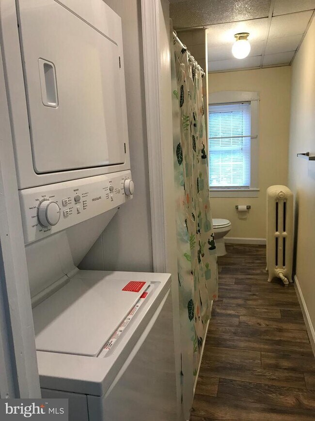 Foto del edificio - 18 Haddon Ave