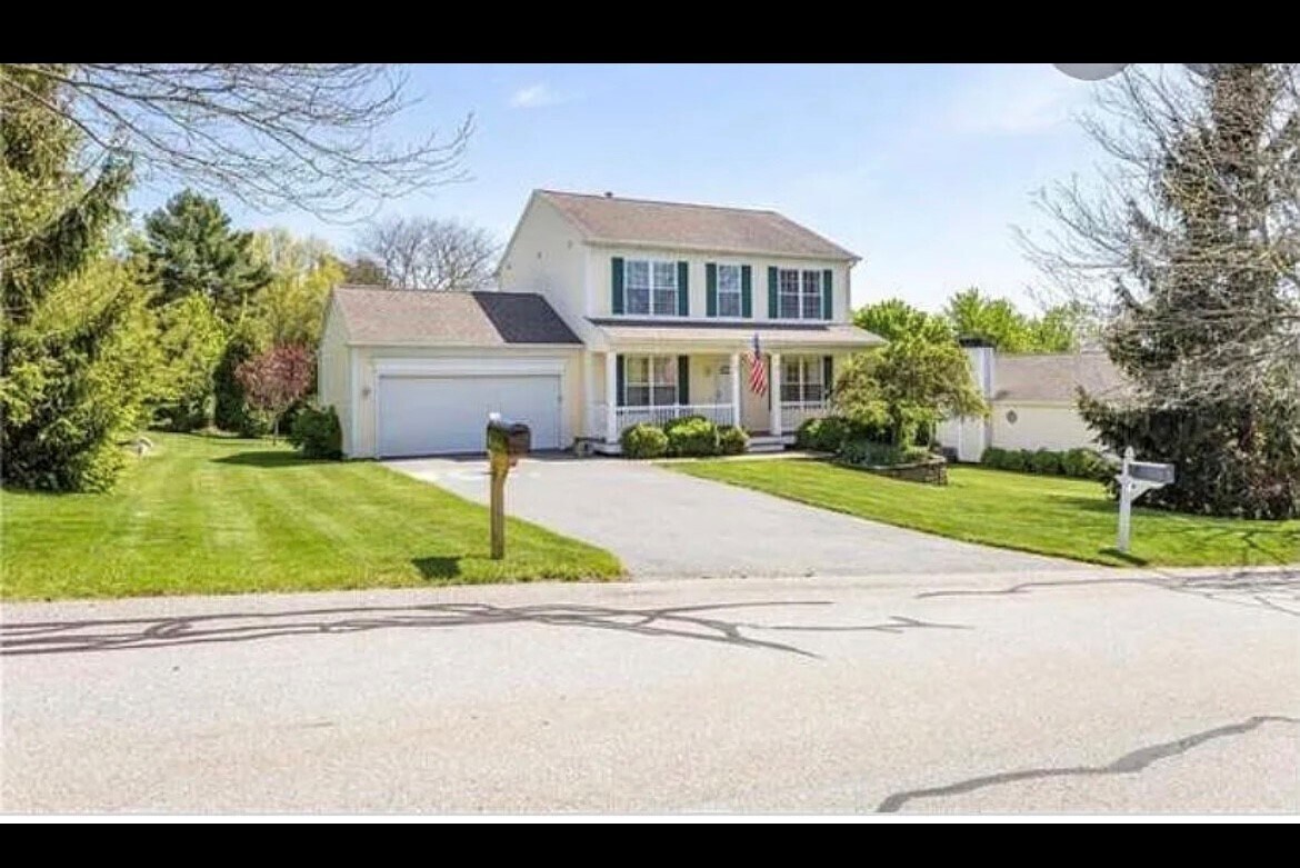 105 Goldenrod Dr, Middletown, RI 02842 House Rental in Middletown, RI
