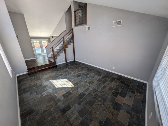 Building Photo - 9509 Lazy River Dr