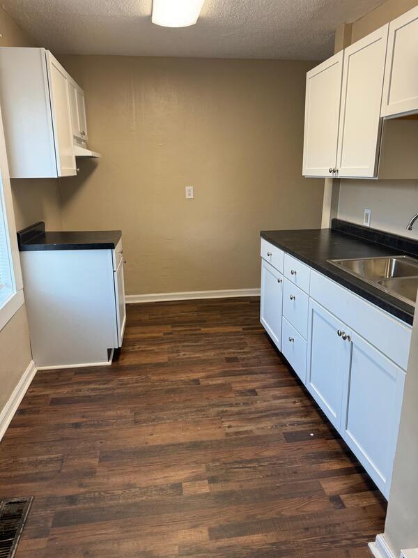 Photo - 1205 St Peter St Apartment