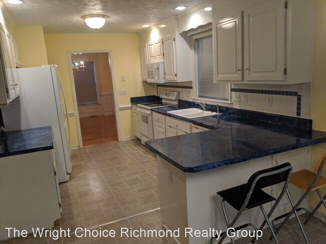Building Photo - 4 br, 3.5 bath House - 5221 Lippingham Lane