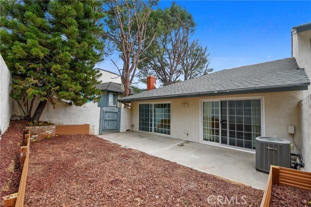 Building Photo - 6745 Vista Loma