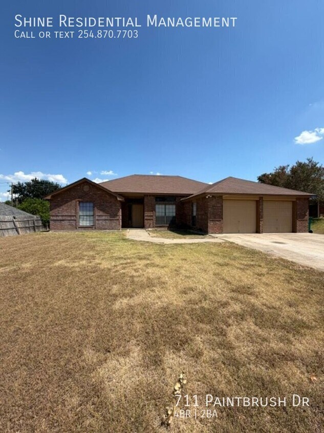 Building Photo - 711 Paintbrush Dr