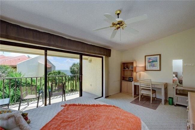 Building Photo - 7530 Sunshine Skyway Ln S