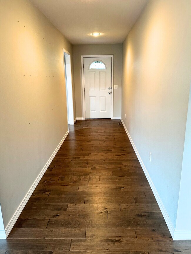 Foto del edificio - 2482 E Prairie Ridge St