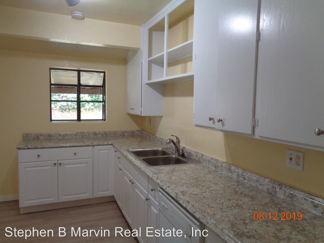 Building Photo - 3 br, 2 bath House - 1423 Jenner Street