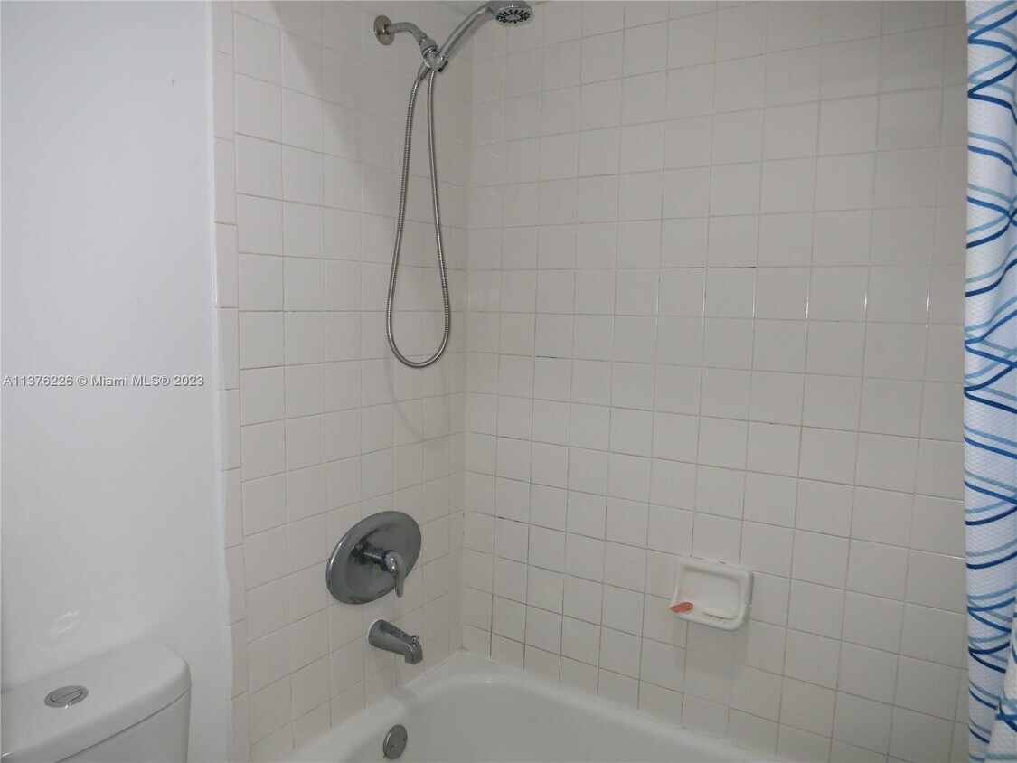 Building Photo - 13749 SW 147th Circle Ln