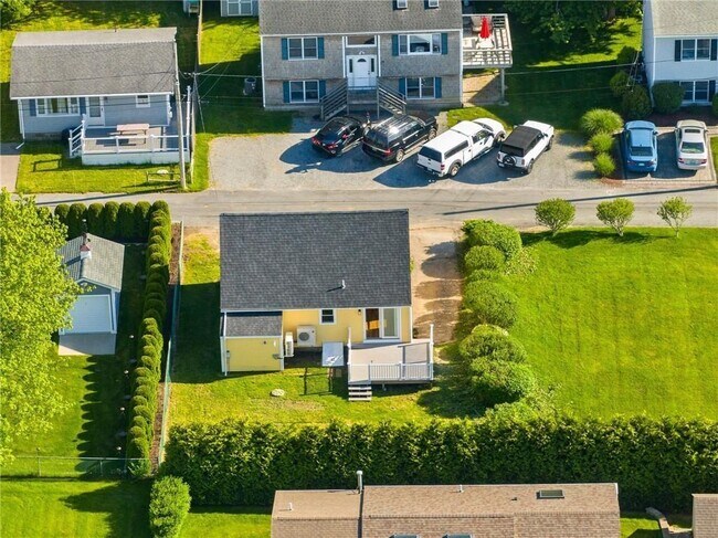 Building Photo - 75 Durkin Dr