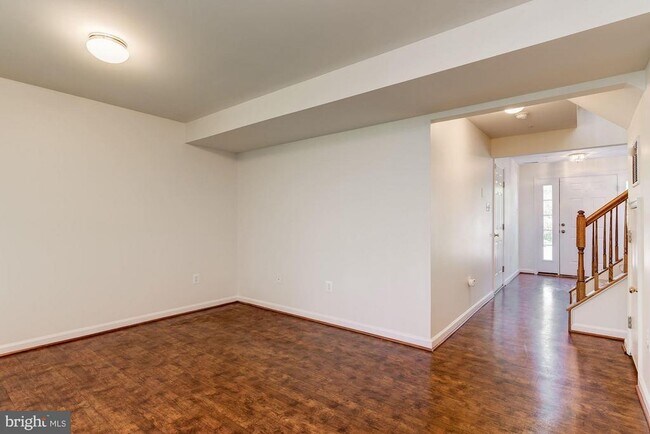 Building Photo - 7114 Maiden Point Pl