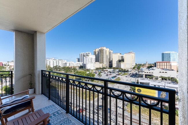 Building Photo - 550 Okeechobee Blvd