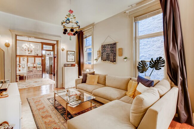 Foto del edificio - 1148 W Wrightwood Ave