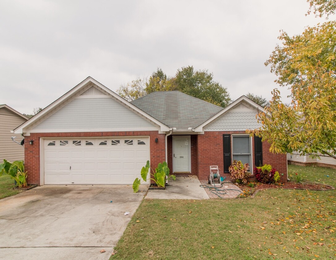 204 NE Albany Dr, Huntsville, AL 35811 House Rental in Huntsville, AL