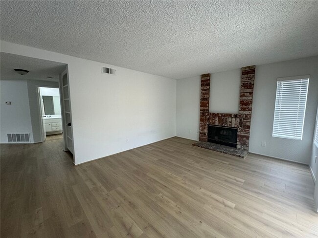 Building Photo - 22278 Naples Dr