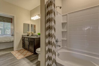 Building Photo - The View at Horizon Ridge
