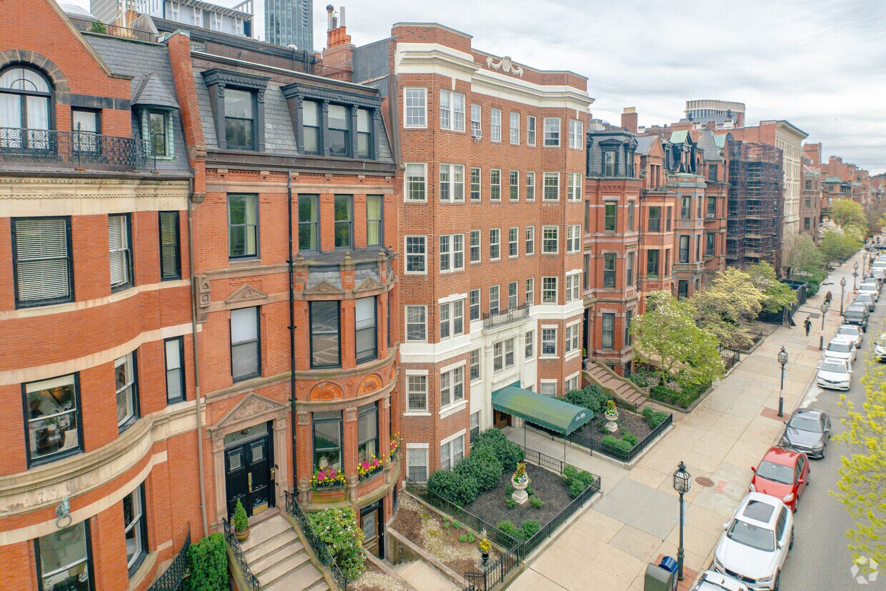 250 Commonwealth Avenue - 250 Commonwealth Ave