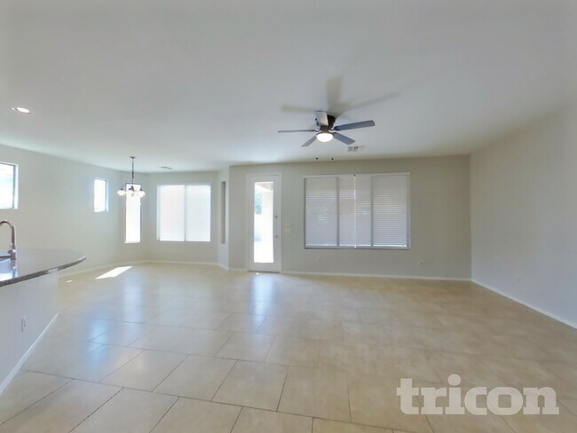 Building Photo - 43207 Lindgren Dr