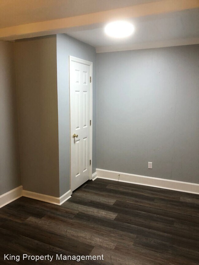 Building Photo - 2 br, 1 bath House - 1553 Lakemont Dr
