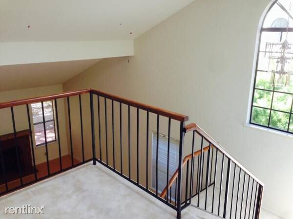 Foto del edificio - 3 br, 2.5 bath Townhome - 3520 Broadview Ct