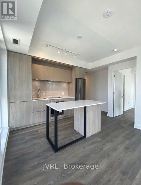 Photo du bâtiment - 130 River St