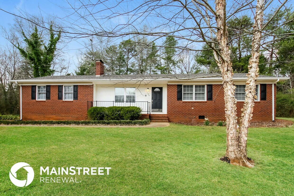 Primary Photo - 144 Buffalo Way Rd