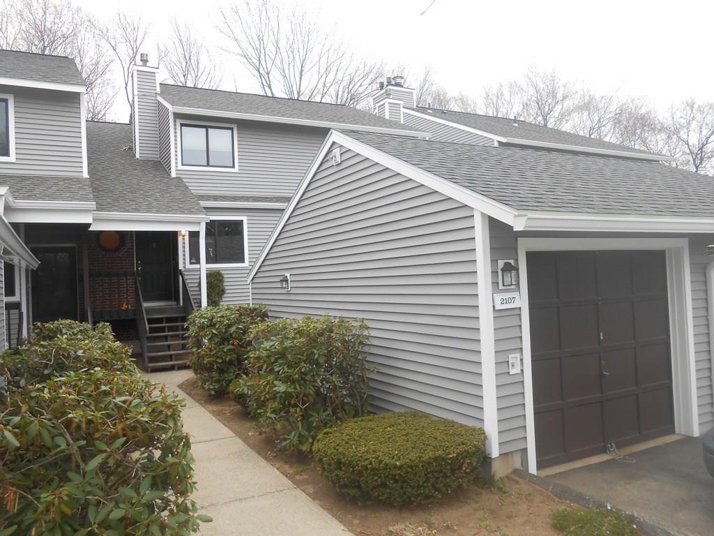 Primary Photo - 2107 Mill Pond Dr