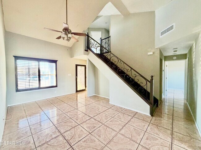 Foto del edificio - 9150 Bur Oak Cir