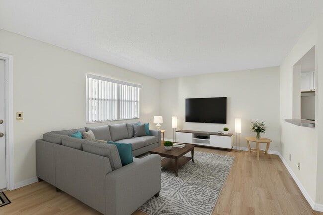 Building Photo - 51 Flanders B