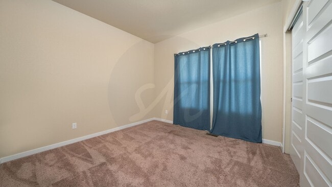 Foto del edificio - Immaculate Rancher in Spring Creek Neighbo...