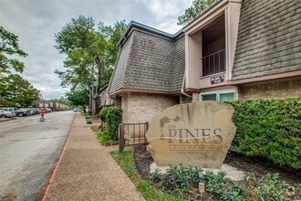 Building Photo - 12633 Memorial Dr